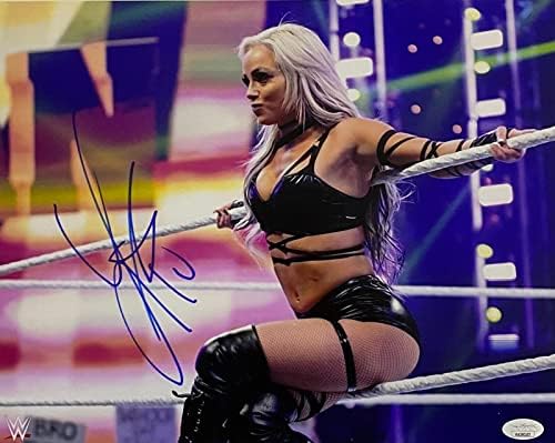WWE EKSKLUZIVNI LIV Morgan potpisao je autogramirani 11x14 Fotografija JSA Autentifikacija 2 - Fotografije s autogramima