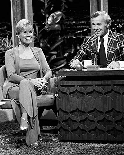 The Tonight Show iz 1974. Johnny Carson i gost Doris Day slavni no BRA 8X10 Fotografija